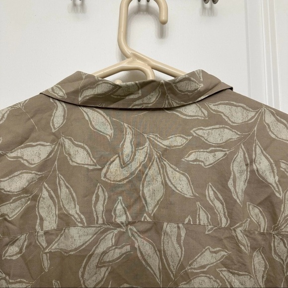Uniqlo Khaki Leaf Print Open Collar Short Sleeve Hawaiian Shirt Men's Size XL - Picture 10 of 15